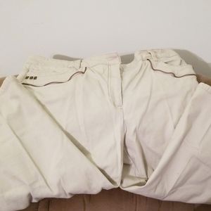 Womens capri's